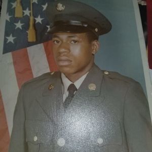 Meet your Posher, Stephen